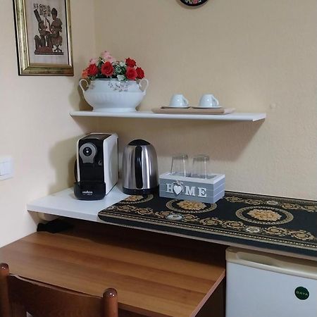 Li Muntigeddi Ξενοδοχείο San Teodoro  Εξωτερικό φωτογραφία