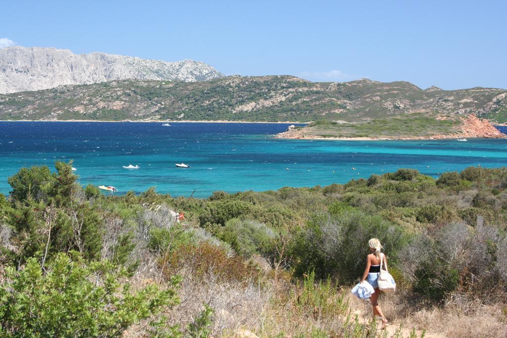 Li Muntigeddi Ξενοδοχείο San Teodoro  Εξωτερικό φωτογραφία