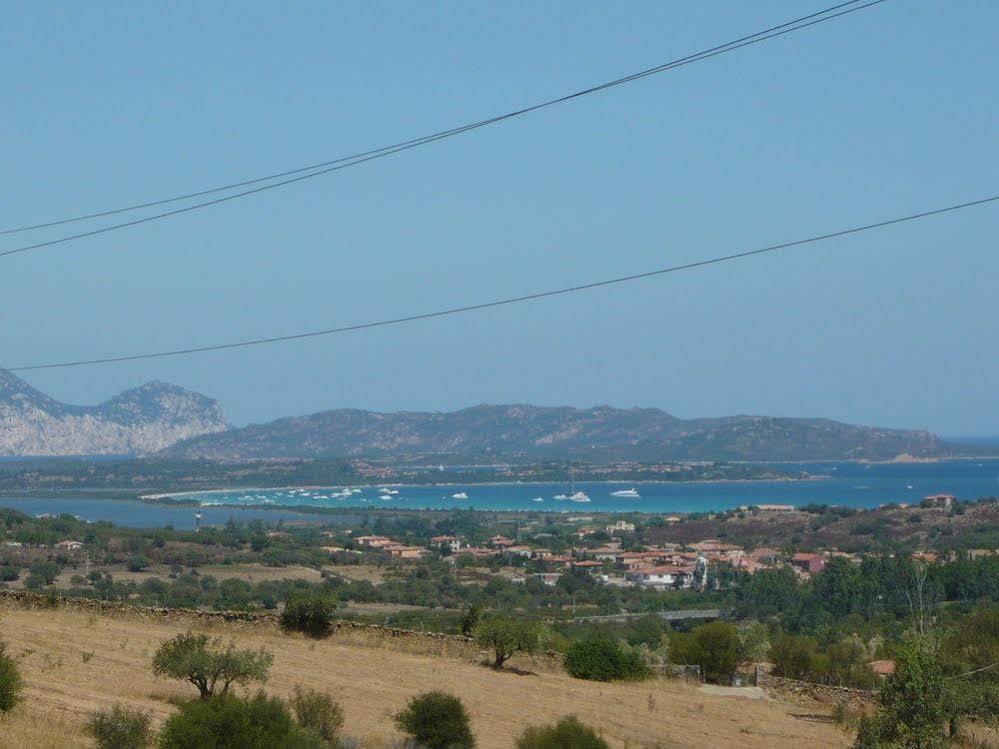 Li Muntigeddi Ξενοδοχείο San Teodoro  Εξωτερικό φωτογραφία